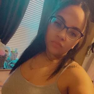 Meet your Posher, Kassandra